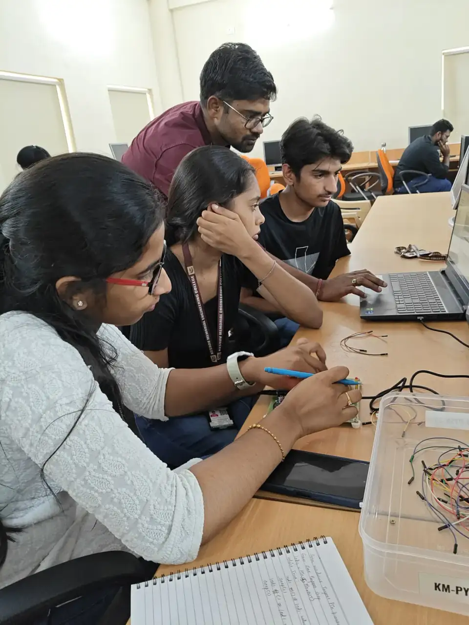 Hands-on lab mentoring with CSE (AI & ML) students on embedded IoT boards